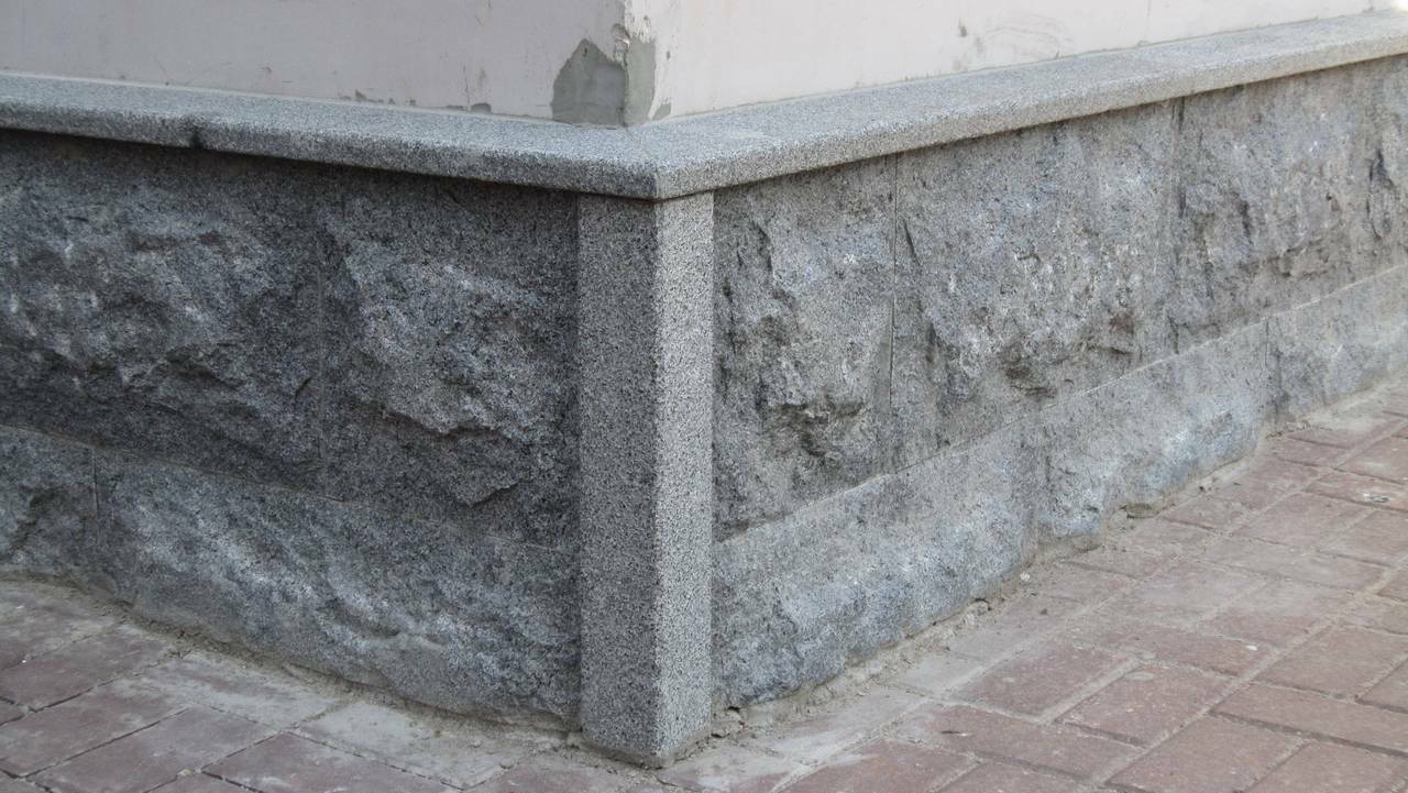 Решения для цоколя